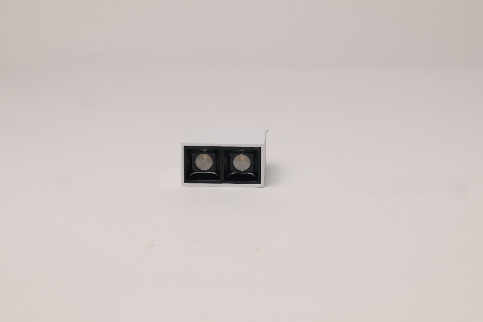 ITL-SL-585