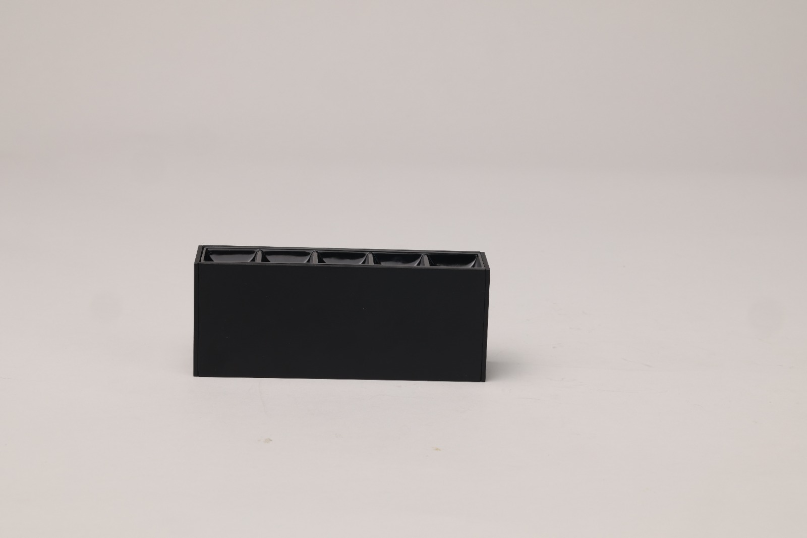 ITL- SL- 587